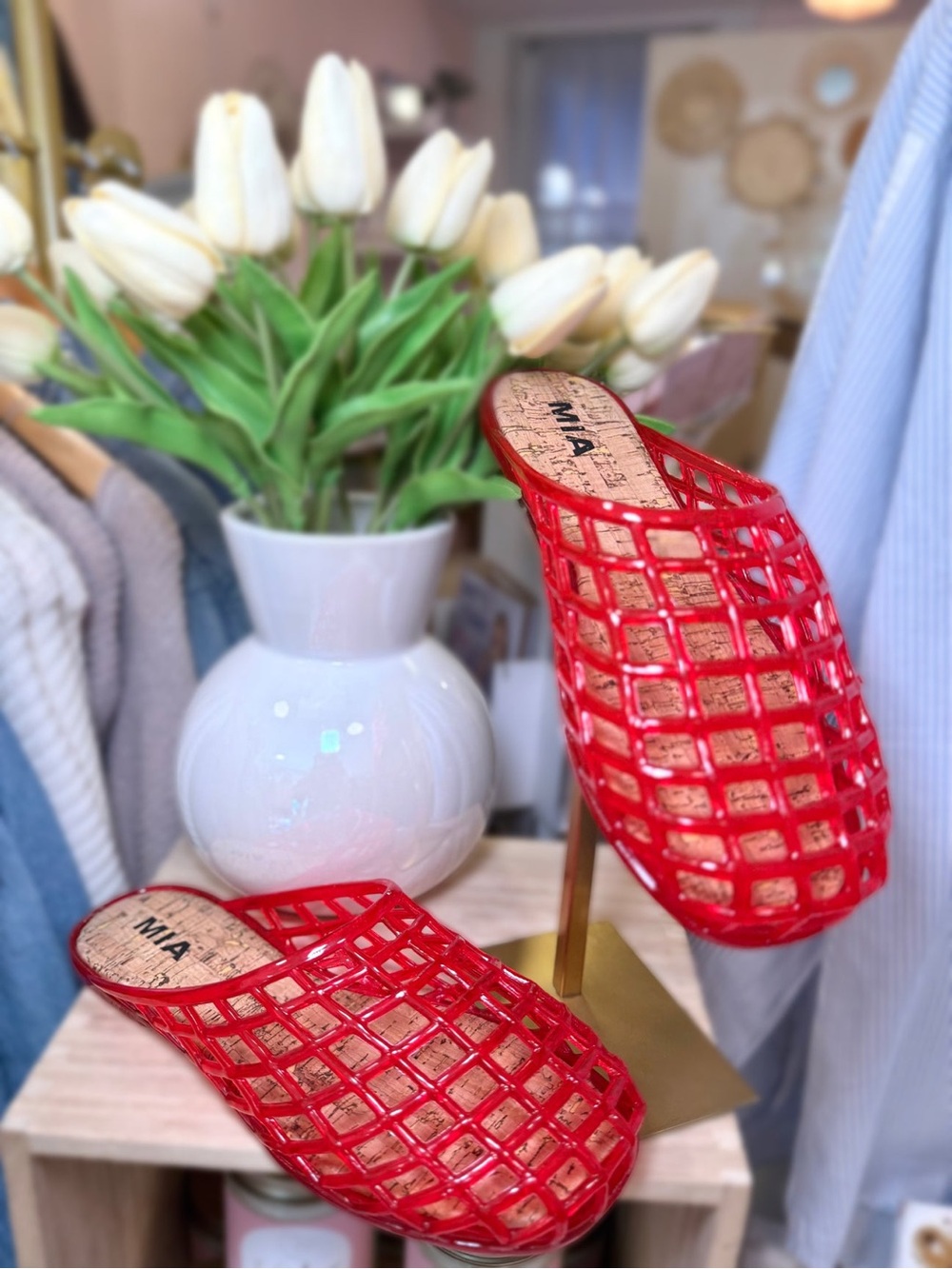 MIA Darby Red Jellies